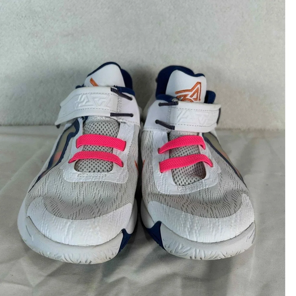 Nike Giannis Immortality 2 Sneakers Low Top Hook Loop White Pink Blue Size 2.5